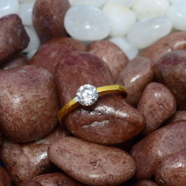 Ladies Gold Ring