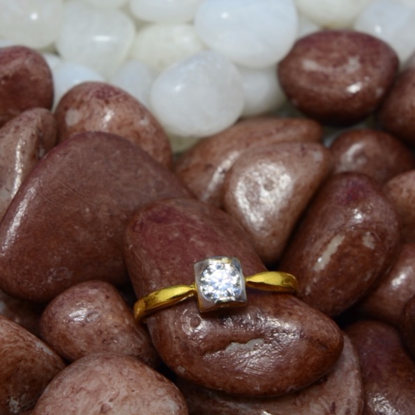 Ladies Ring - Image 2