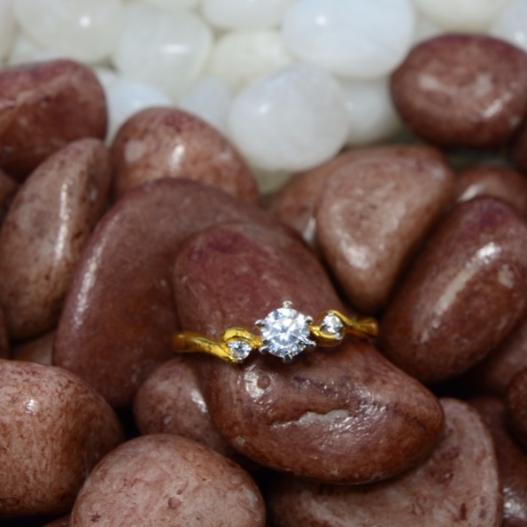 Ladies Ring - Image 4