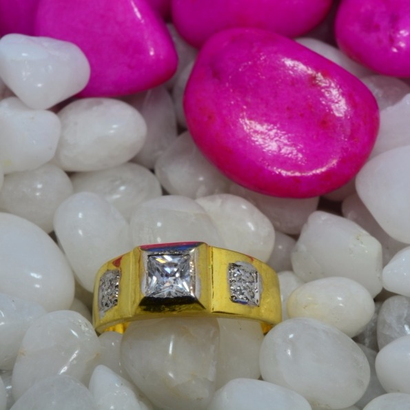 Ladies Ring