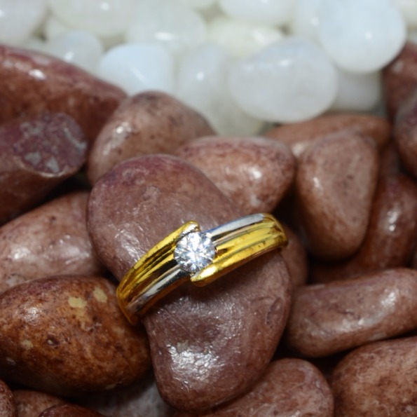 Ladies Ring