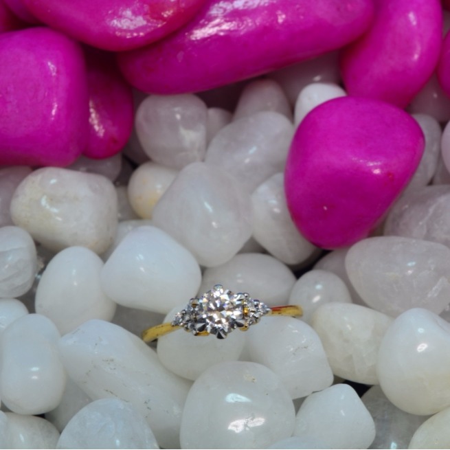 Ladies Ring - Image 3