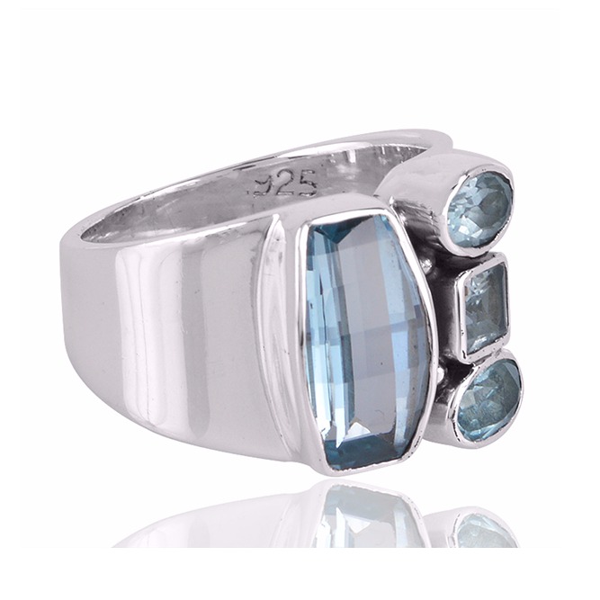 Sky Blue Topaz Gemstone 925 Sterling Silver Ring - Image 2