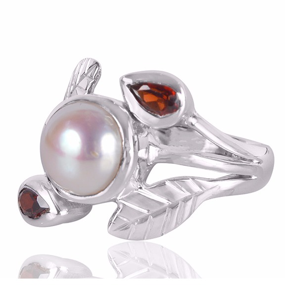Garnet And Pearl Gemstone 925 Sterling Silver Ring