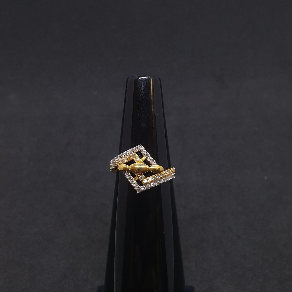 Ladies Ring Diamond LRG-0652