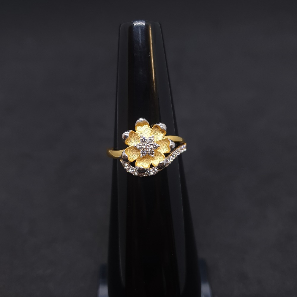 Ladies Ring Diamond LRG-0625
