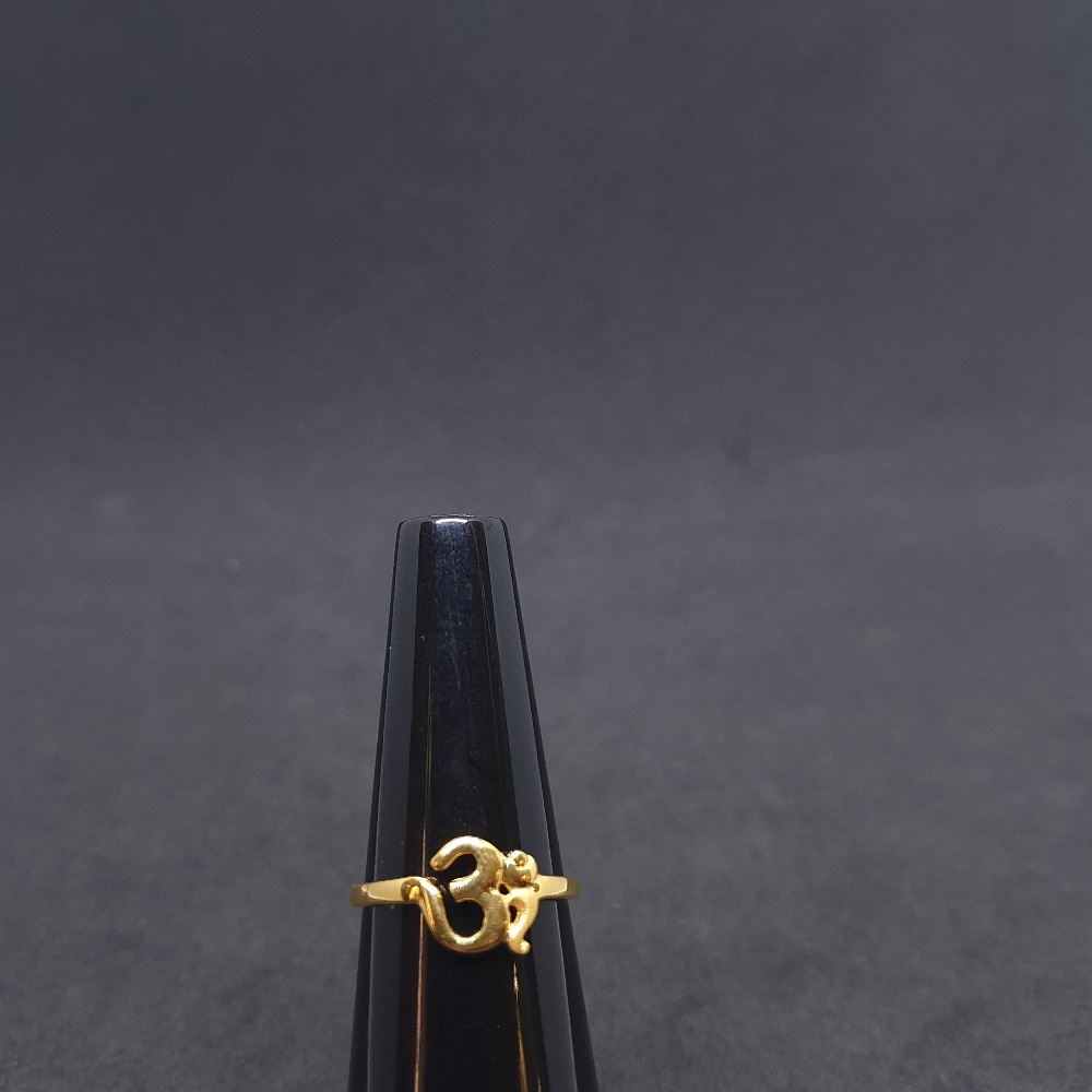 Om Ladies Ring Plain LRG -0417
