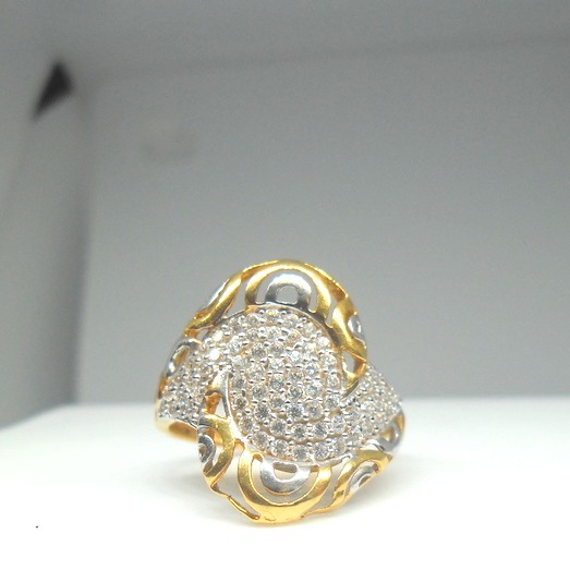 22KT / 916 gold Daily ware CZ ring for Ladies LRG0140