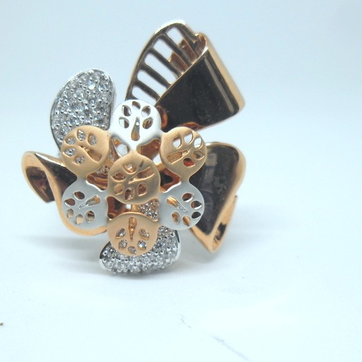 18kt Rose Gold Fancy Ring LRG0610