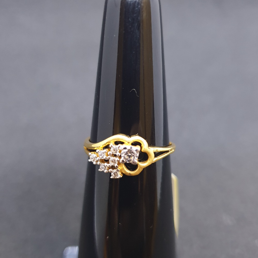 Ladies Ring Diamond LRG-0125