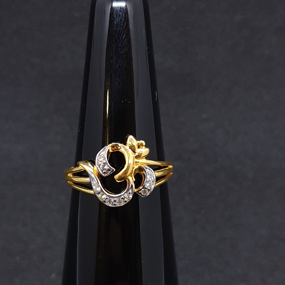 Om Ladies Ring Diamond LRG-0255