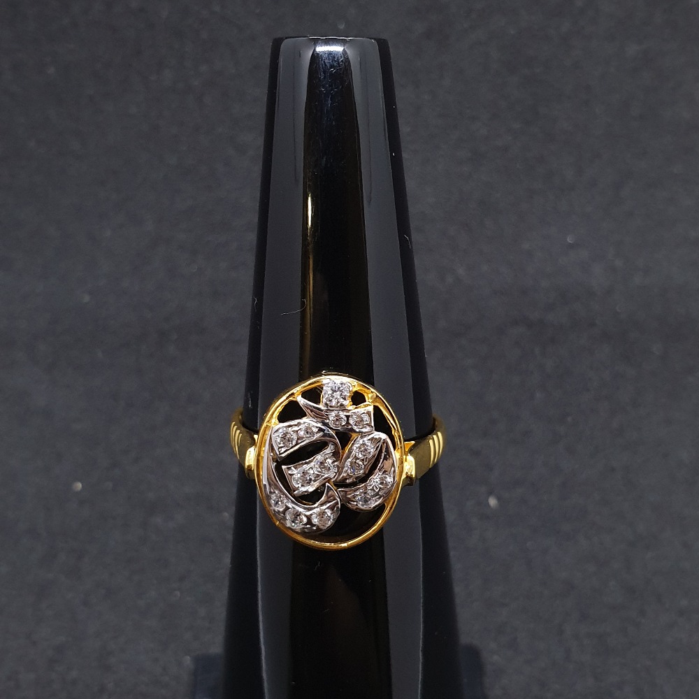 Om Ladies Ring Diamond LRG-0304