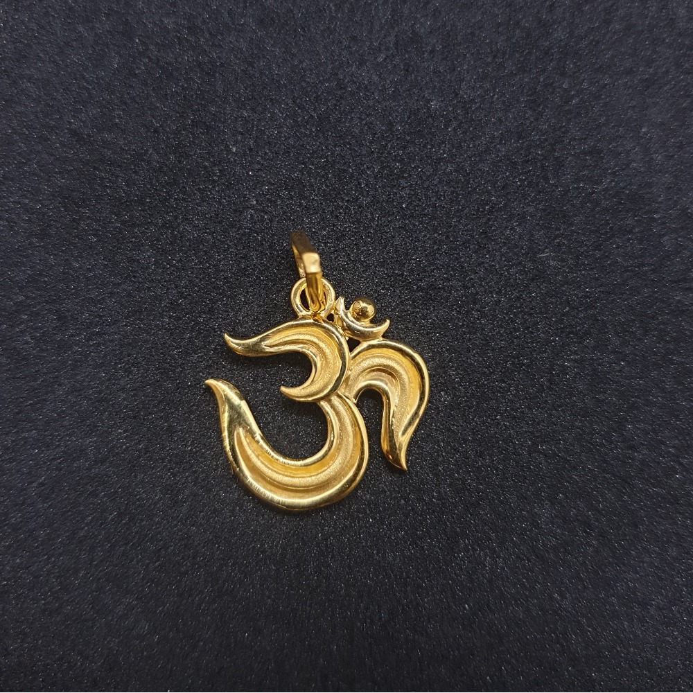 om pendant PNG-0102