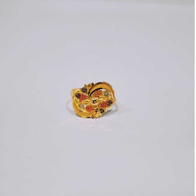 916 Stylish Gold Ladies Ring