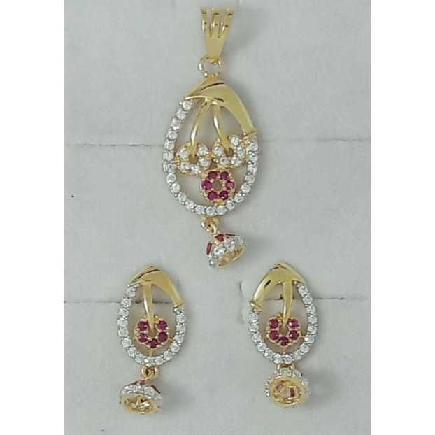 18KT Modern Design Gold Wax Setting Pendant Set