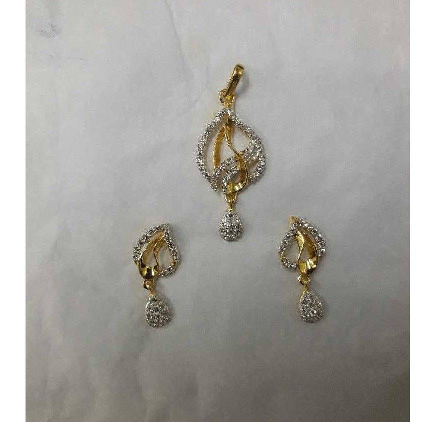 Delicate 916 Gold Diamond Pendant With Earring