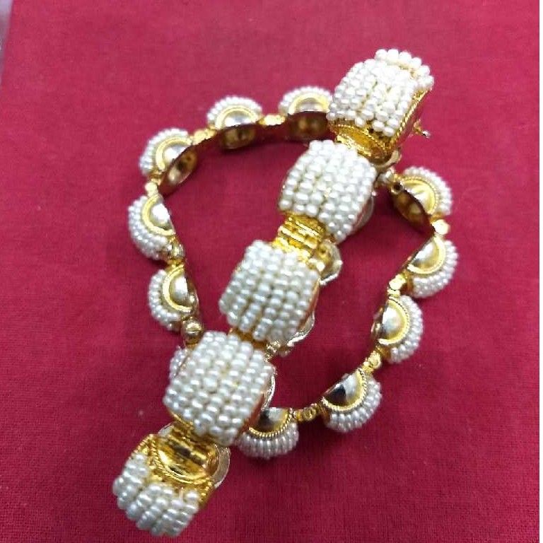White Pearl Ladies Silver Bracelet