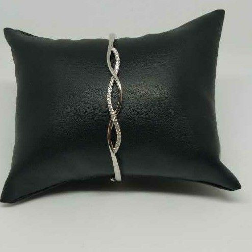 92.5 Sterling Silver Corssfit Fancy Ladies Bracelet (kada)