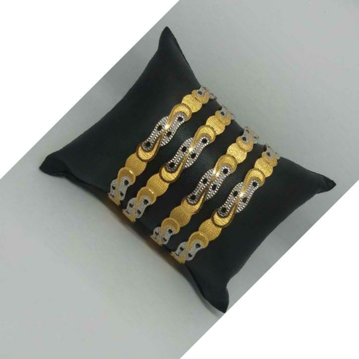 916 Gold Fancy Bangle