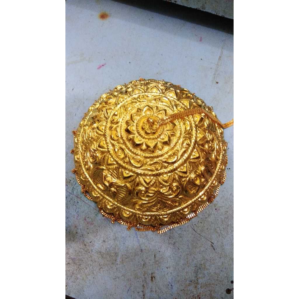Gold Chattar For Pooja