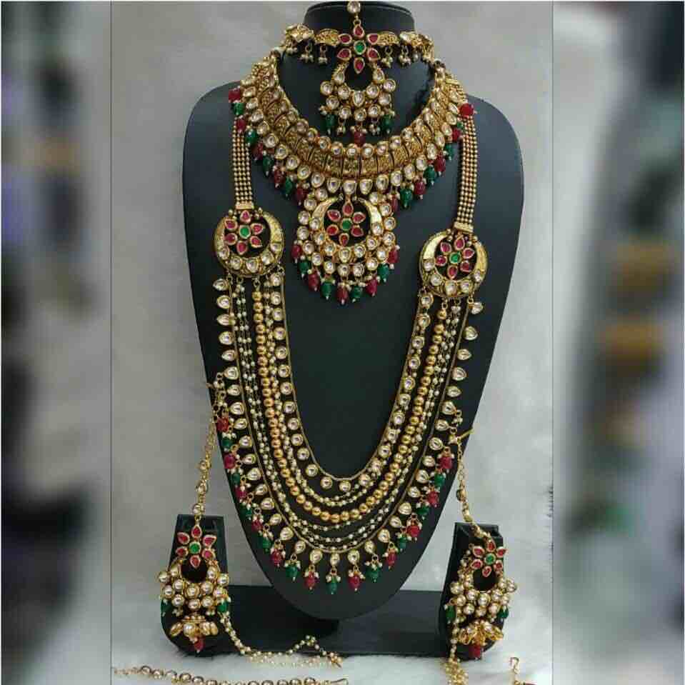 Kundan Traditional Bridal Set