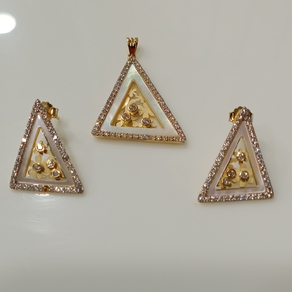 Fancy italian pendant set