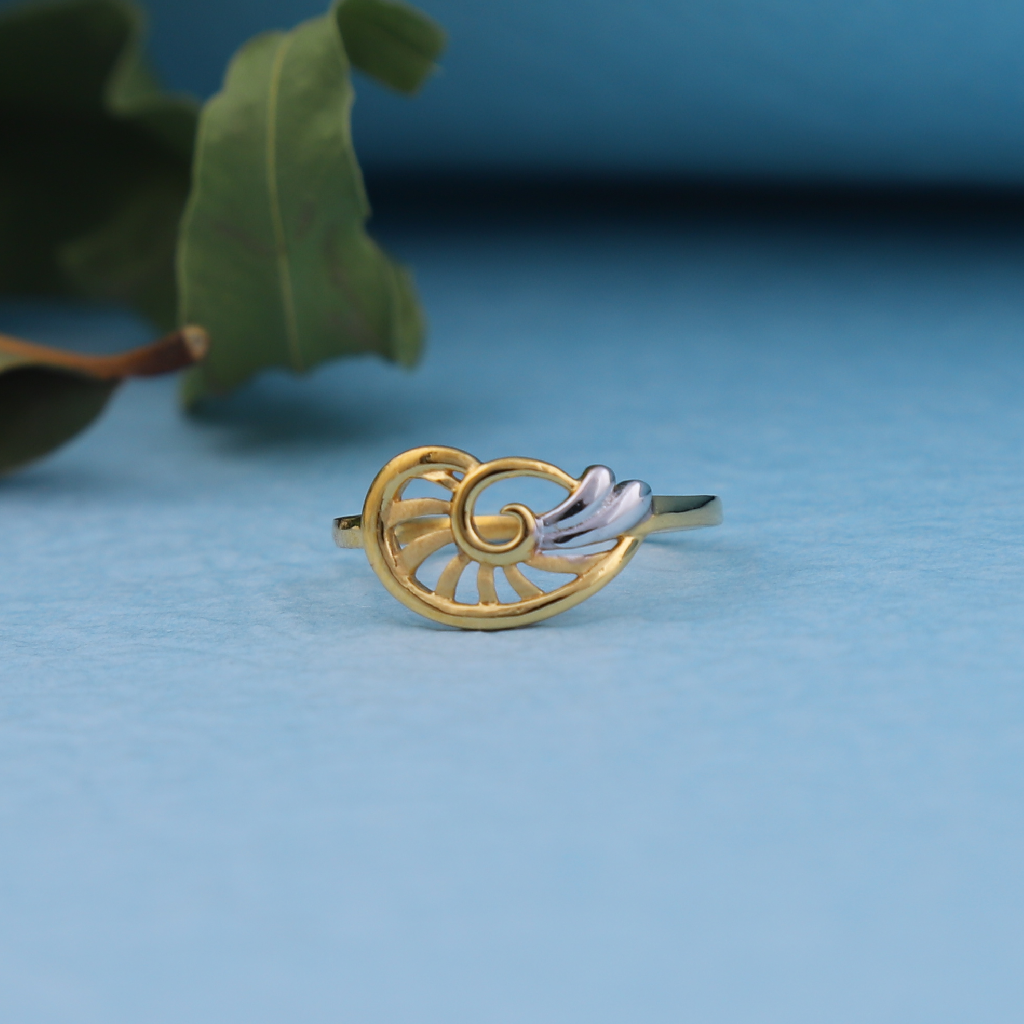 22k plain Gold ladies ring