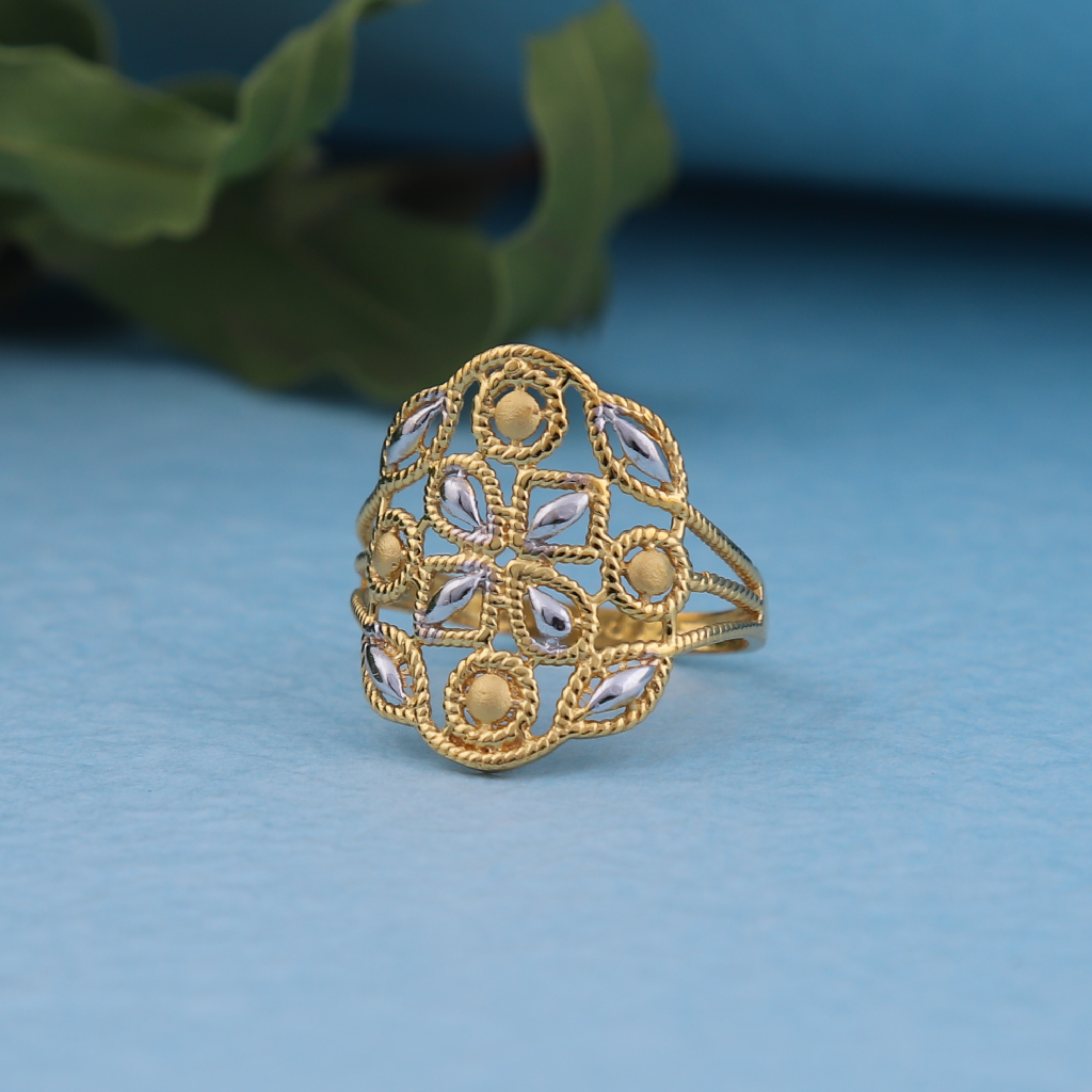 Gold Plain ladies ring