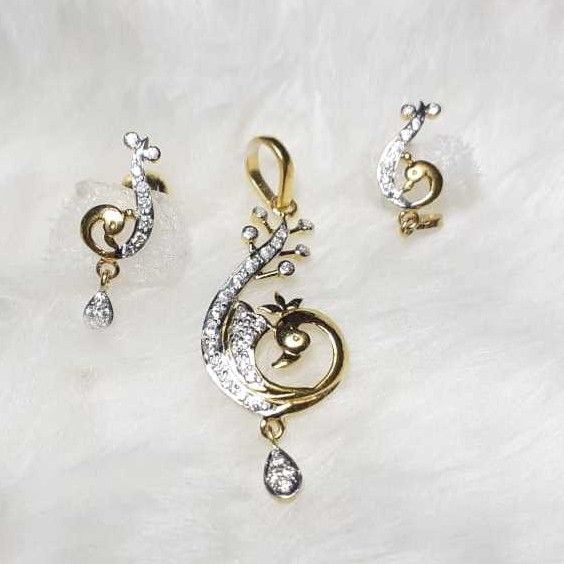 916 exclusive cz peacock pendant set