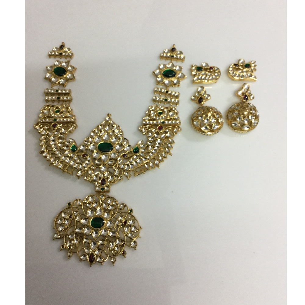 22KT Gold Ladies Designer Necklace Set yellow