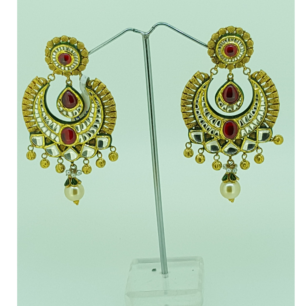 DANGLERS