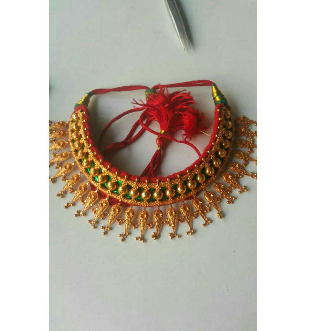 22K / 916 Gold Ladies Yellow Designer Moti Necklace