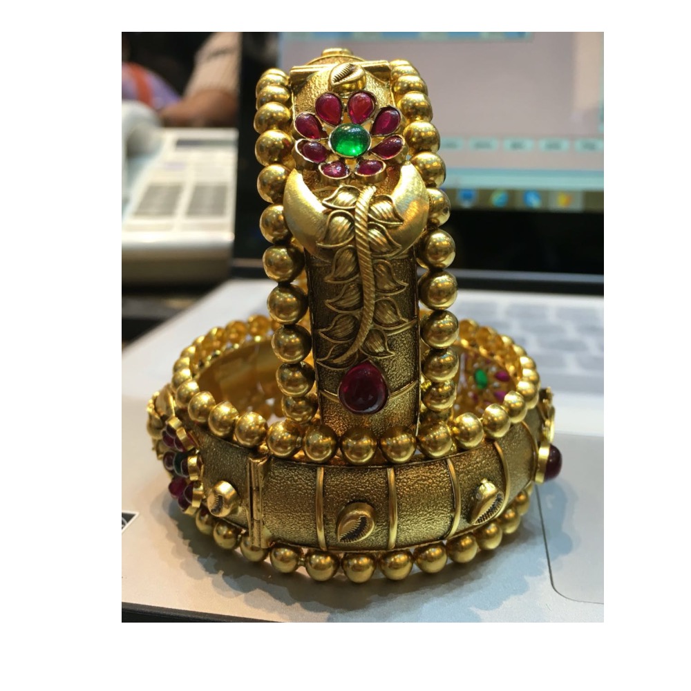 Bangle / Kada