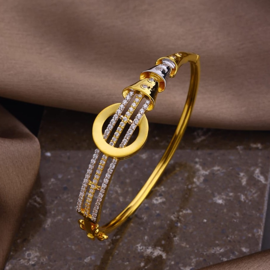 GOLD FANCY BRACELET