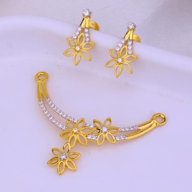 916 Gold Flower Design Mangalsutra Pendant