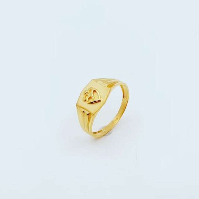916 Gold Fancy Gents Ring