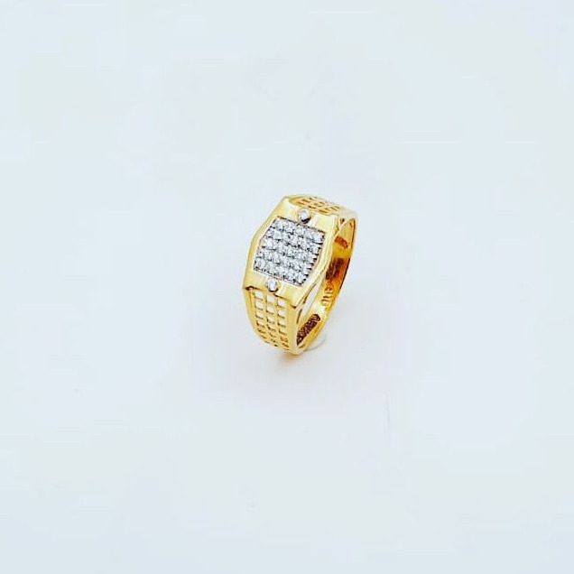 22K Gold CZ Classic Ring