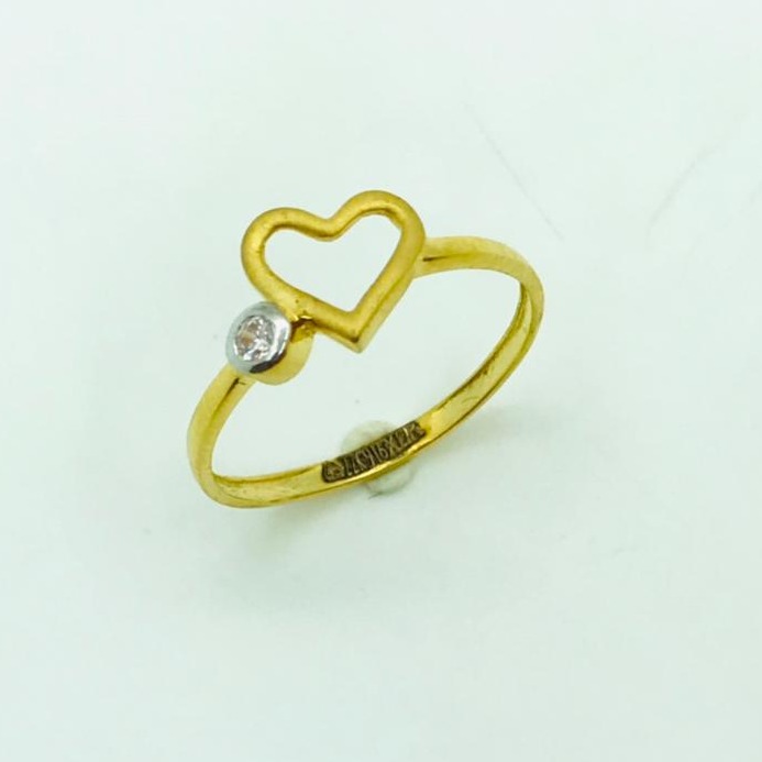 gold ring heart shape