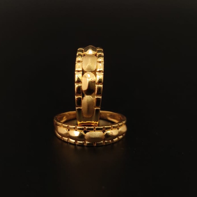 22 ct gold couple ring