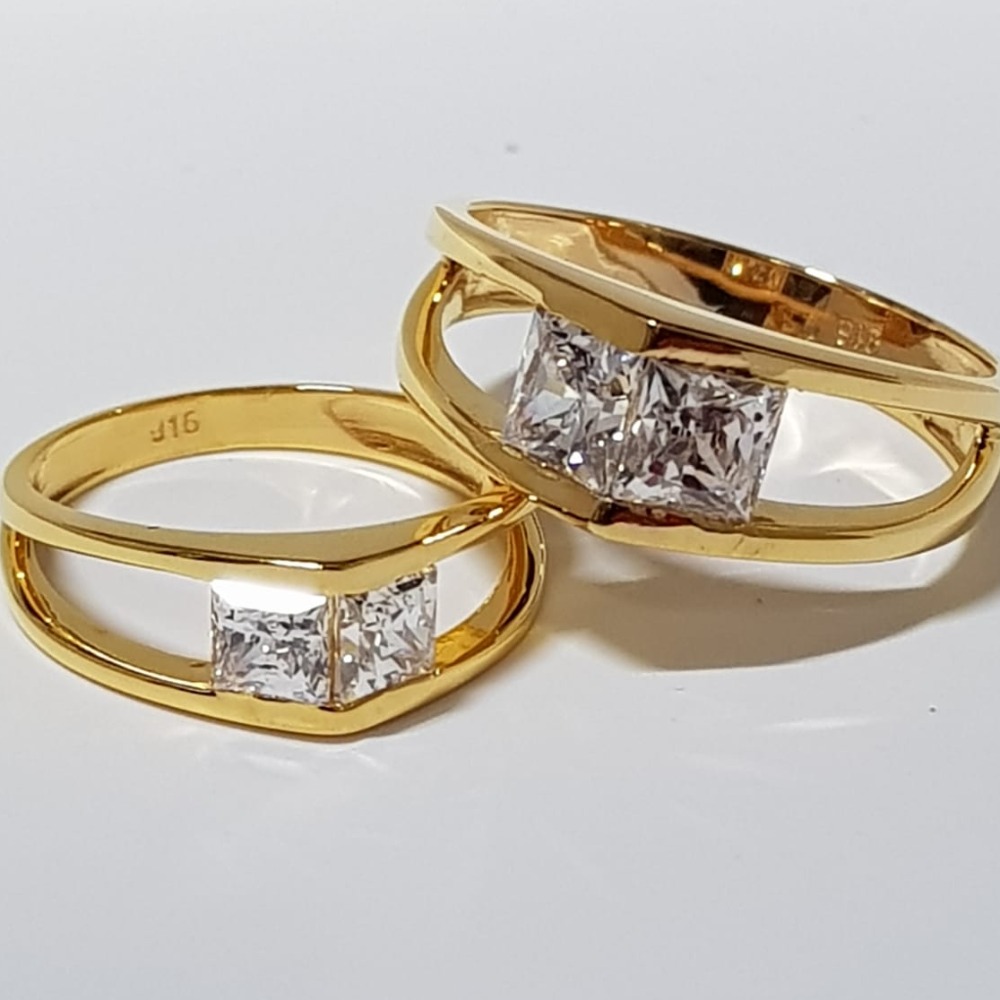 22 ct gold couple ring two diamond in uniqe shape
