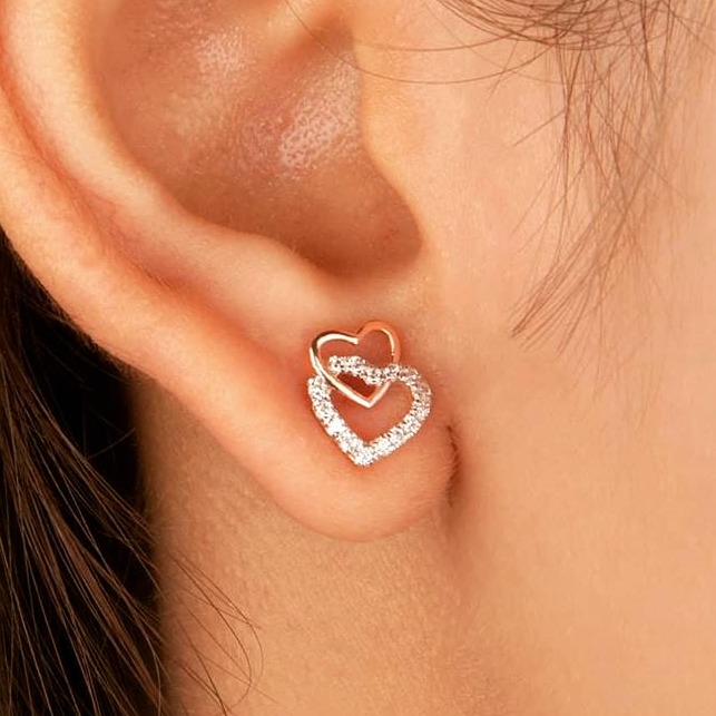 22kt. gold earrings