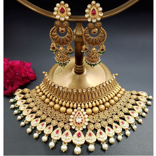 22KT Gold Antique Choker Set