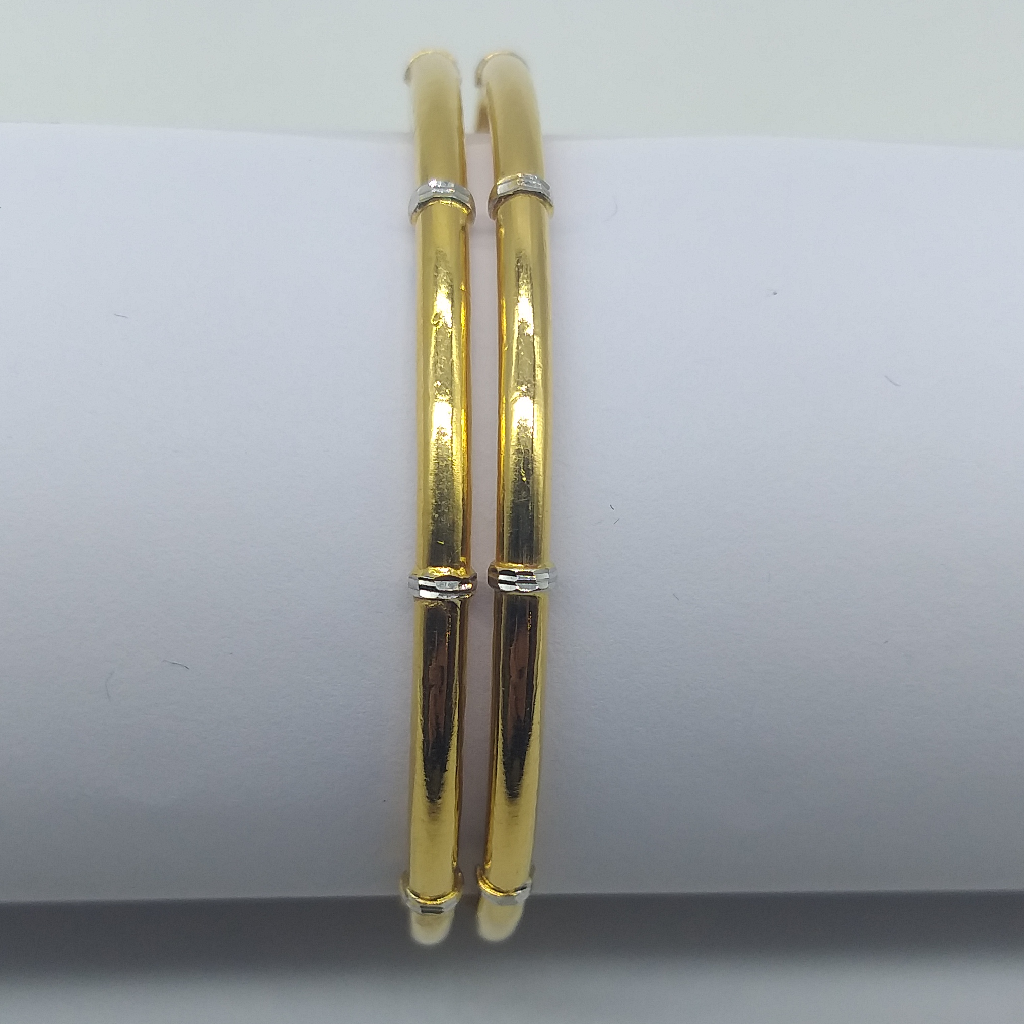 916 Plain gold bangles - Image 2