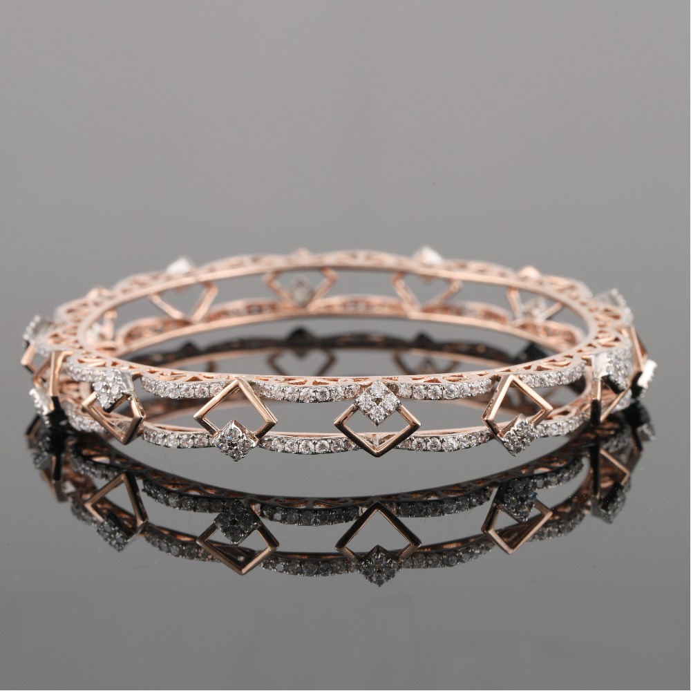 18kt rose gold designer diamond fancy bangle