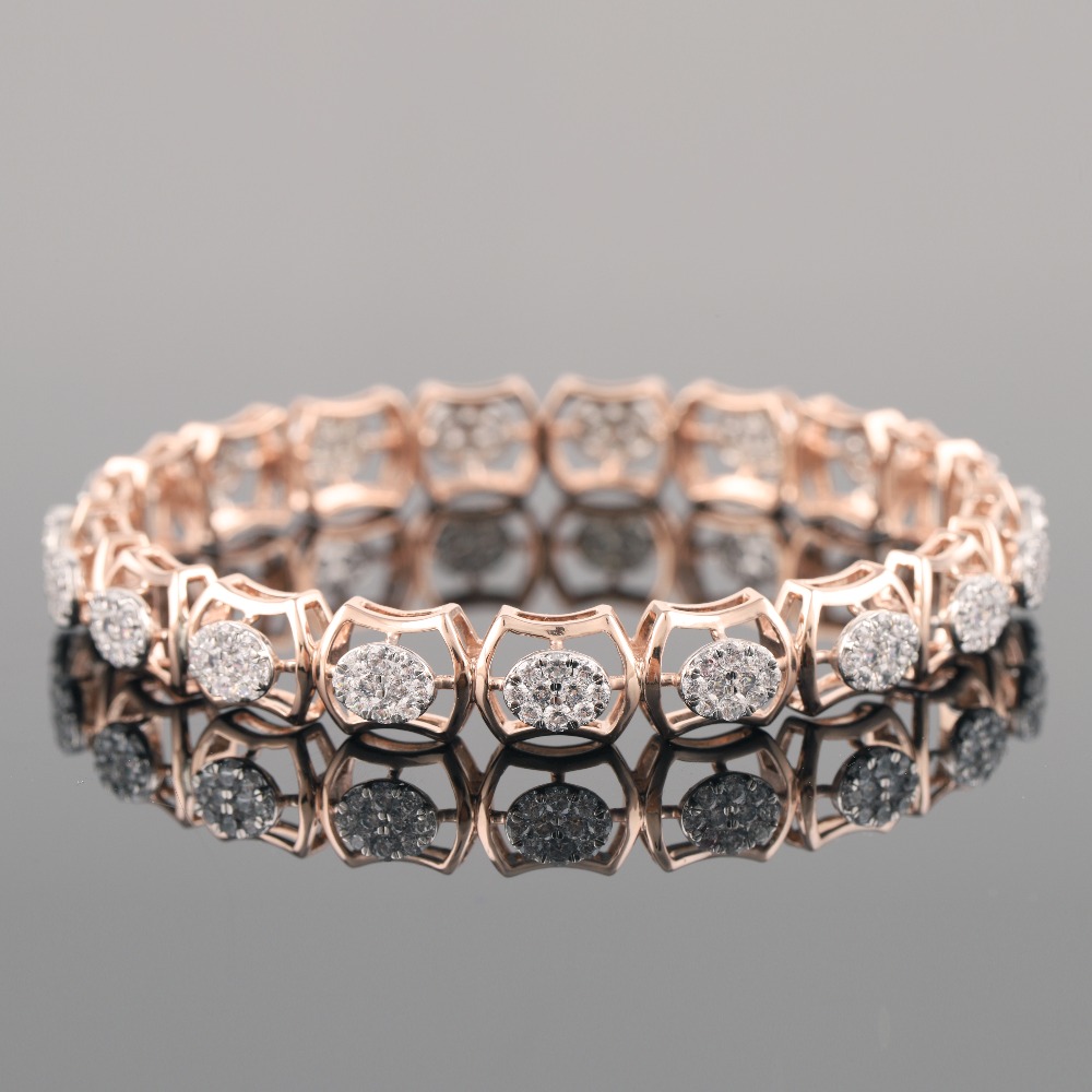18kt rose gold designer diamond bangle