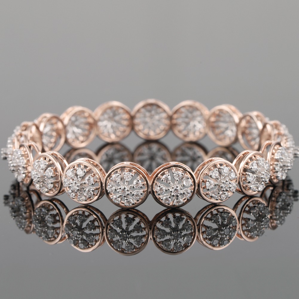 18kt Rose gold designer diamond bangle