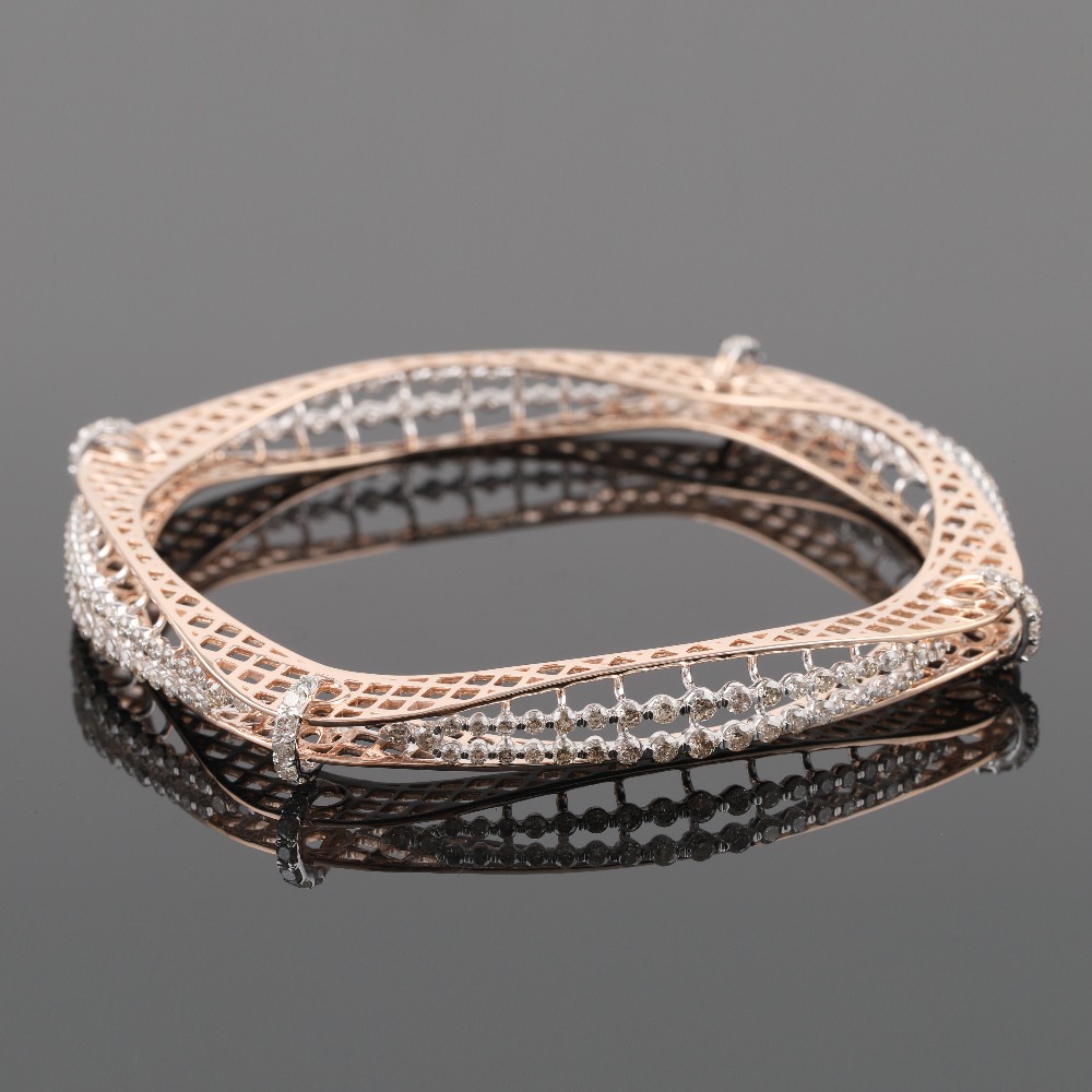 18kt rose gold designer diamond bangle