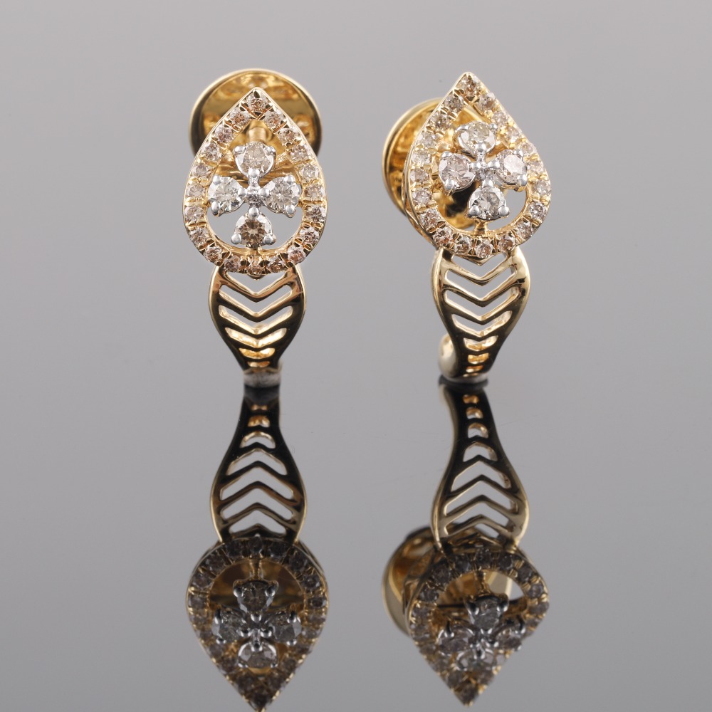 18kt yellow gold drop shaped diamond bali earrings