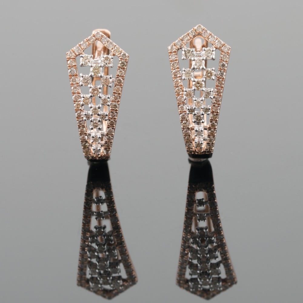 18kt rose gold designer diamond bali earrings