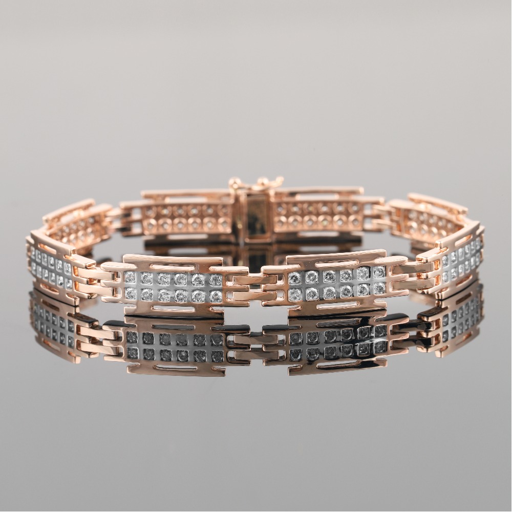 18kt square shaped fancy diamond men's bracelet